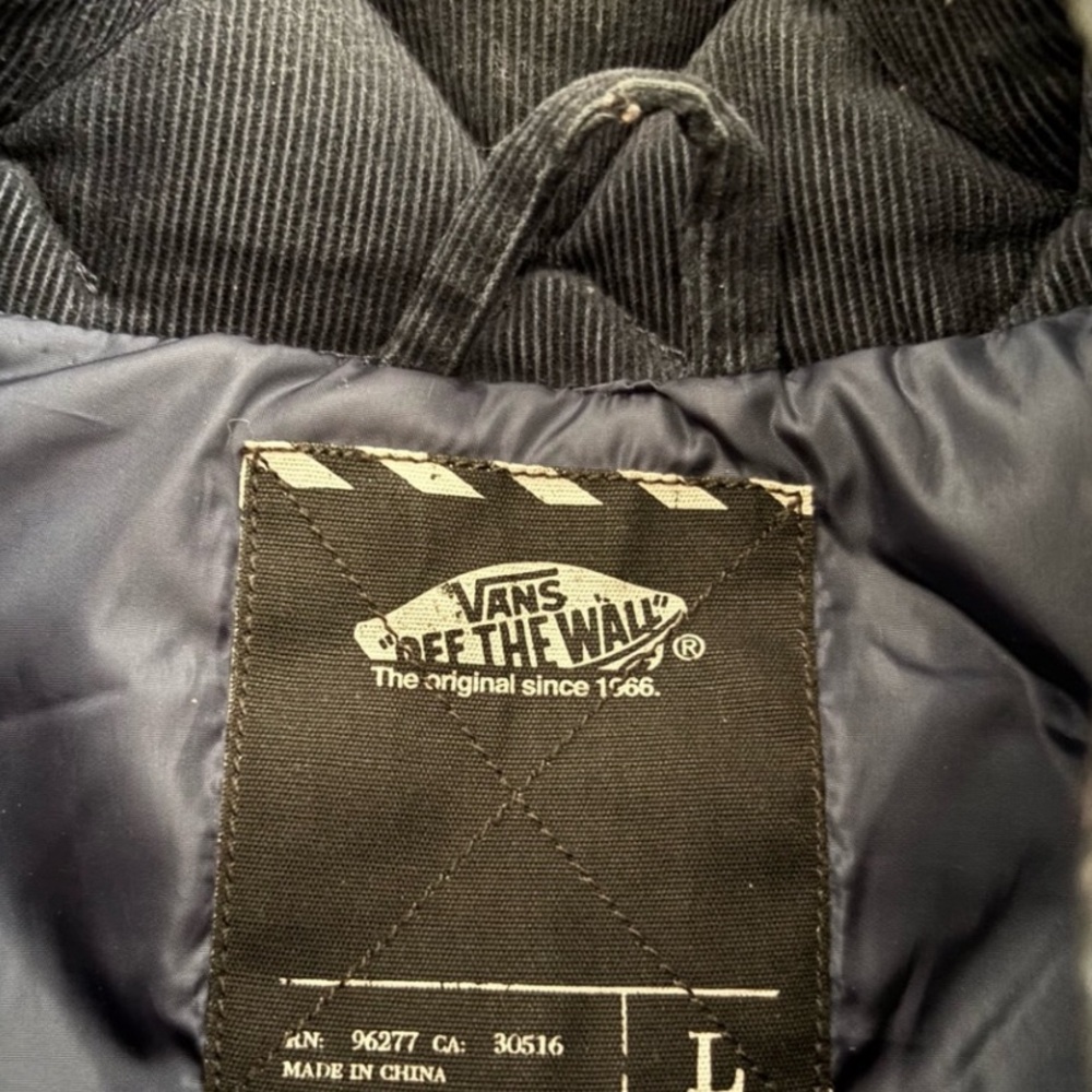 Vans Quilted Blue corduroy, tweed down-fill vest! Men’s L, brand patch, pockets! - Picture 7 of 10